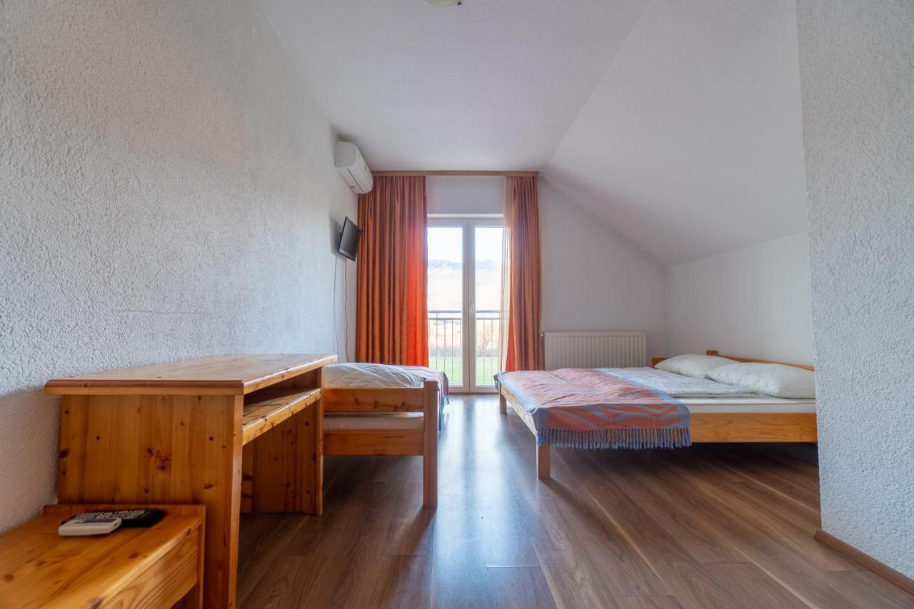 Hotel & Restaurant Babic Vranovaca المظهر الخارجي الصورة