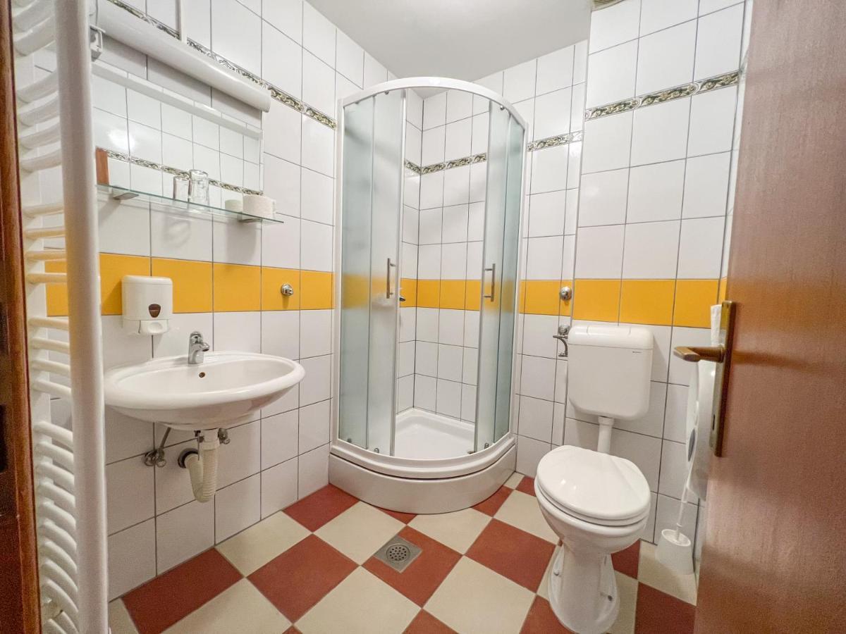 Hotel & Restaurant Babic Vranovaca المظهر الخارجي الصورة